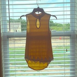 Mustard yellow rue21 top